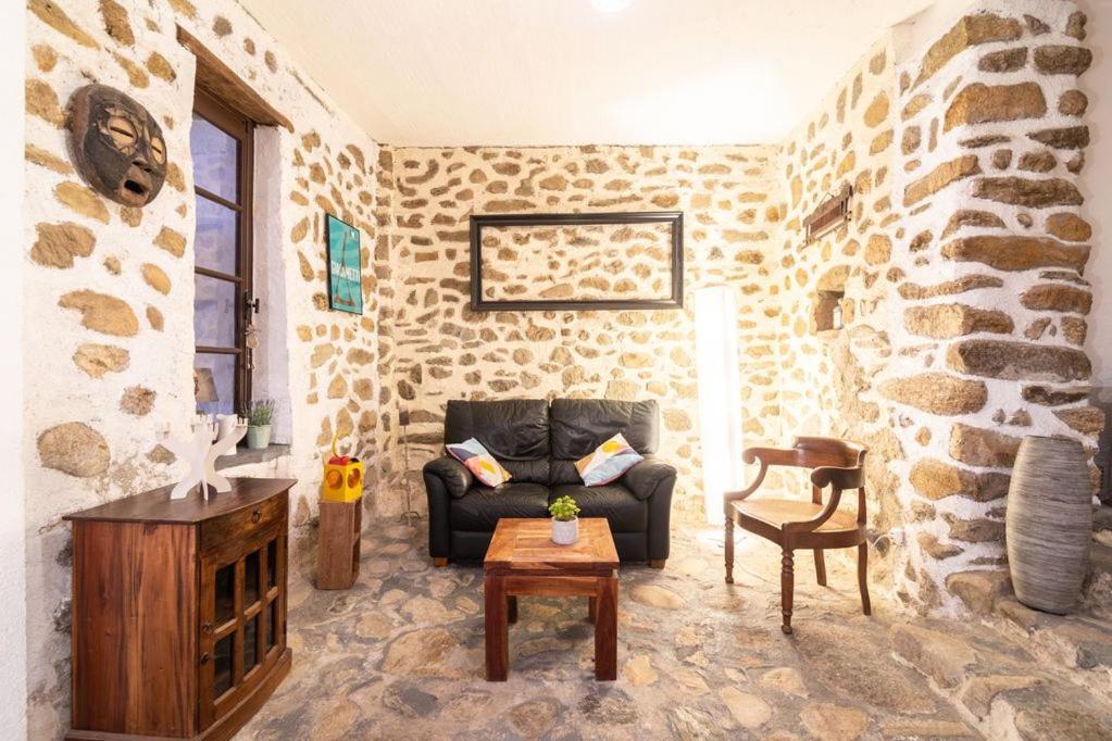 La Maison Du Bonheur Marquixanes Extérieur photo